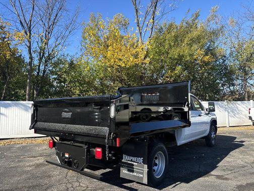 2025 Chevrolet Silverado 3500 WT
