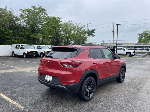 Apex Red 2026 Chevrolet Trailblazer LT