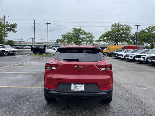 Apex Red 2026 Chevrolet Trailblazer LT