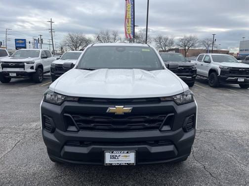 2025 Chevrolet Colorado WT