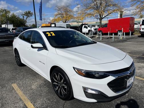 2022 Chevrolet Malibu FWD RS