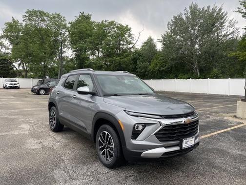 Sterling Gray Metallic 2026 Chevrolet Trailblazer LT