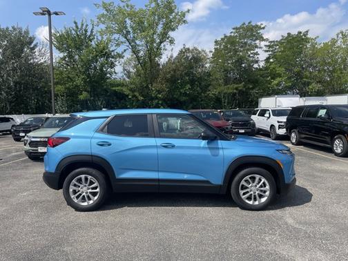 Marina Blue Metallic 2026 Chevrolet Trailblazer LS
