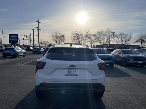 2025 Chevrolet Trax FWD ACTIV