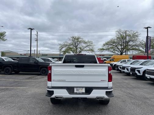 Summit White 2026 Chevrolet Silverado 1500 RST