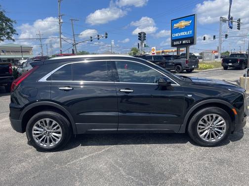 2024 Cadillac XT4 Premium Luxury