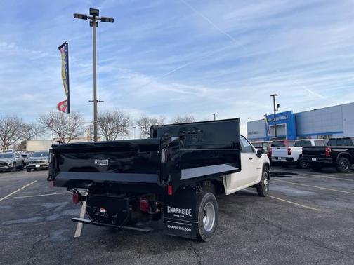 2025 Chevrolet Silverado 3500 WT
