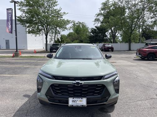 Cacti Green 2026 Chevrolet Trax FWD ACTIV