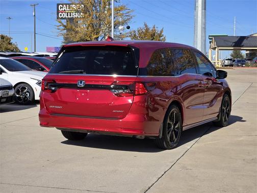 2023 Honda Odyssey Sport