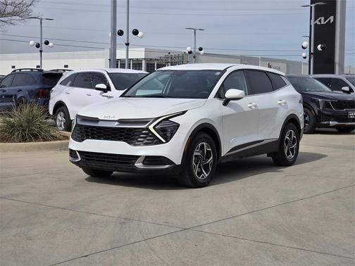 2024 Kia Sportage LX