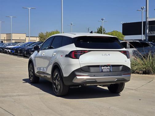 2026 Kia Sportage SX Turbo