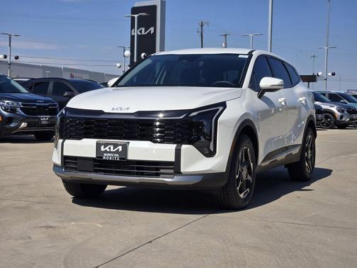 Snow White Pearl 2026 Kia Sportage SX Turbo