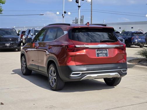 2023 Kia Seltos S