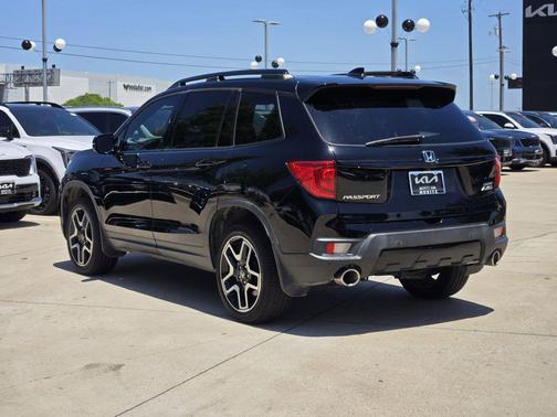 Crystal Black Pearl 2022 Honda Passport AWD Elite