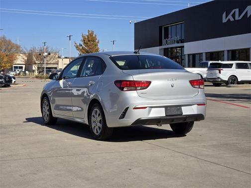 2023 Kia Rio LX