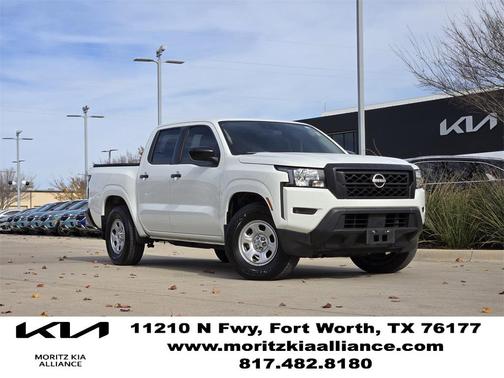 2022 Nissan Frontier S