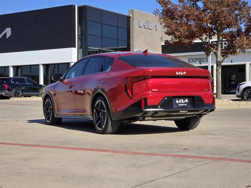 2025 Kia K4 GT-Line