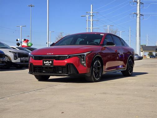 2025 Kia K4 GT-Line