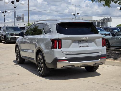 2025 Kia Sorento S
