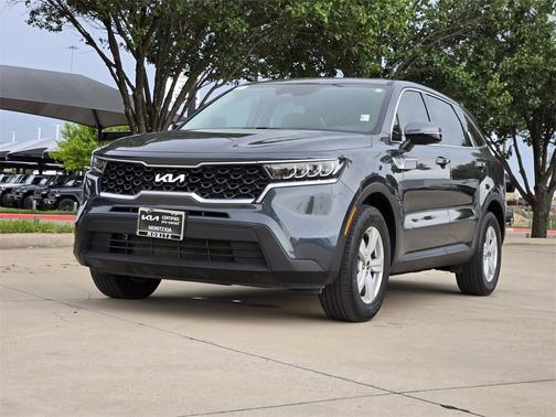 2023 Kia Sorento LX