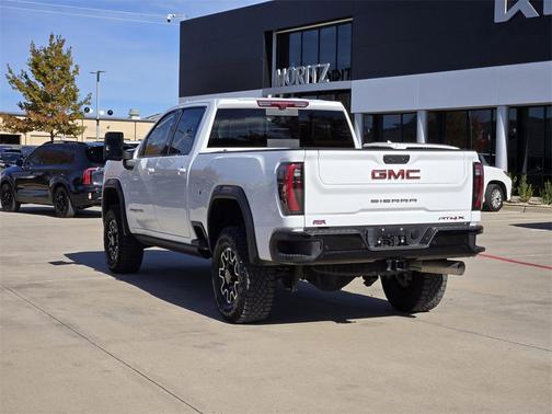 2025 GMC Sierra 2500 AT4X