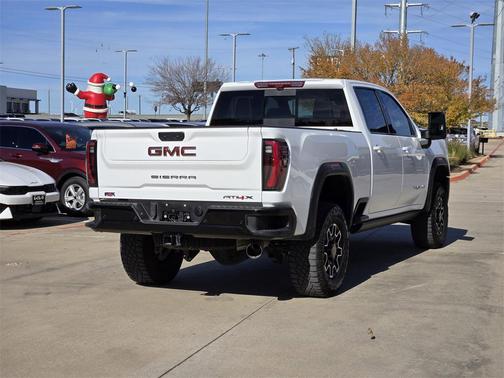 2025 GMC Sierra 2500 AT4X