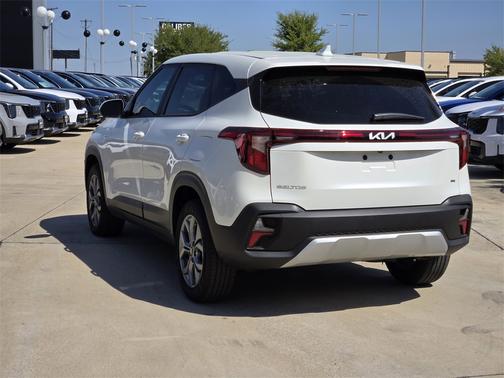 2025 Kia Seltos LX