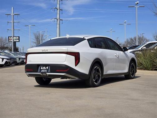 2026 Kia K4 EX