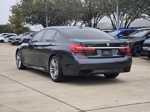2019 BMW 740 xDrive