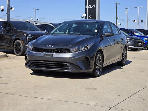 2023 Kia Forte LXS