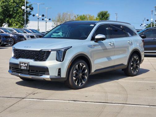 Ivory Silver 2026 Kia Sorento SX