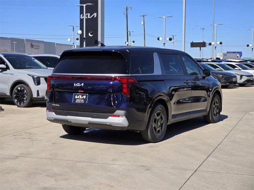 2026 Kia Carnival LX