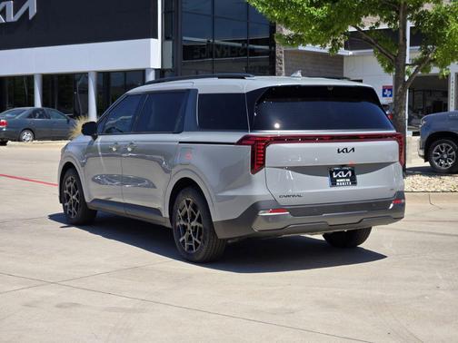 Ceramic Silver 2026 Kia Carnival Hybrid SX Prestige