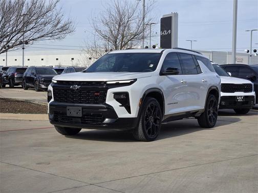 2025 Chevrolet Traverse RS