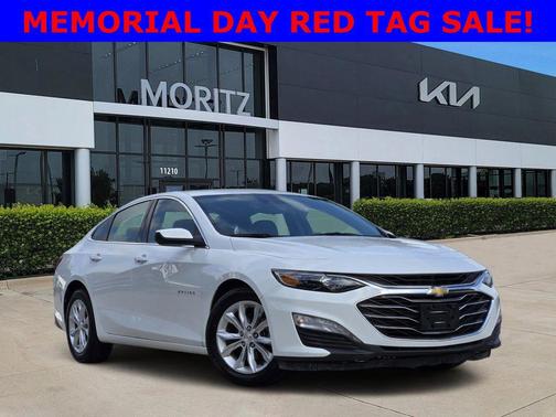 Summit White 2024 Chevrolet Malibu FWD 1LT