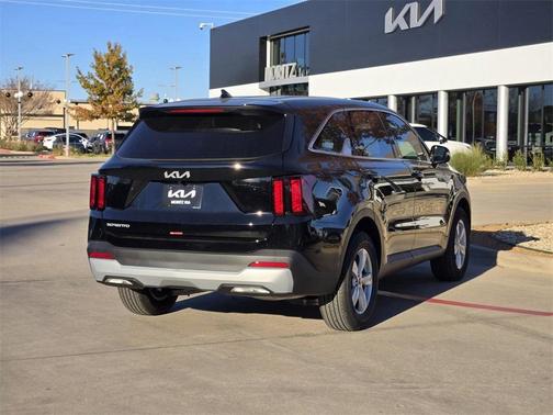 2026 Kia Sorento LX