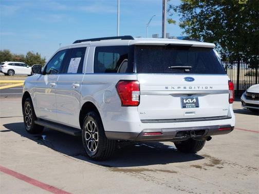 2024 Ford Expedition Max XLT