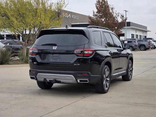 2025 Honda Pilot Elite