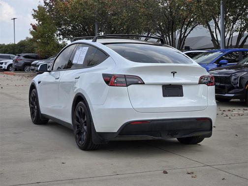2021 Tesla Model Y Standard Range Rear-Wheel Drive