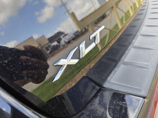 Agate Black Metallic 2021 Ford Explorer XLT