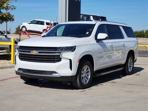 2024 Chevrolet Suburban LT