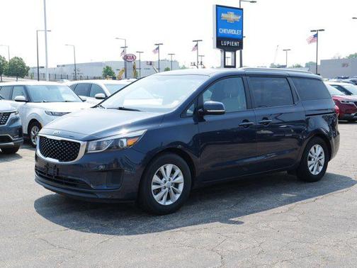 2016 Kia Sedona LX