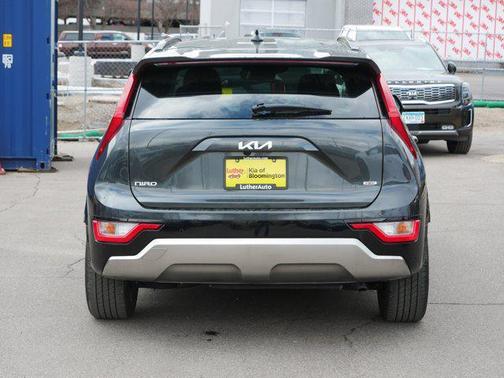 Graphite Gray 2024 Kia Niro Touring