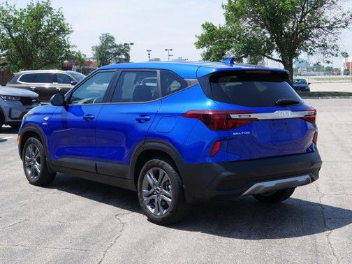 2023 Kia Seltos LX