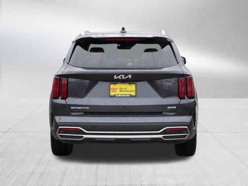 2024 Kia Sorento Plug-In Hybrid SX Prestige