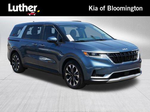 2024 Kia Carnival EX