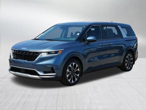 2024 Kia Carnival EX