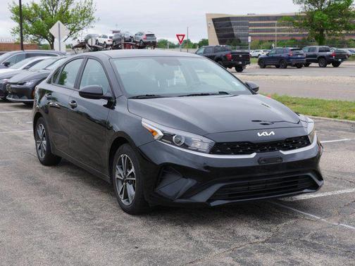 Aurora Black 2023 Kia Forte LXS