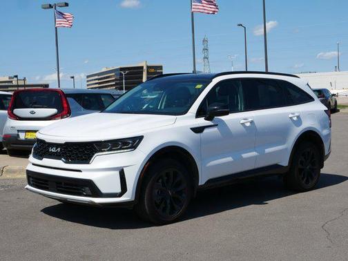 2022 Kia Sorento SX