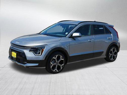 Steel Gray 2023 Kia Niro Touring